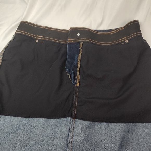 Lane Bryant, Women's Denim Pencil Skirt. SZ 18 - Picture 8 of 9